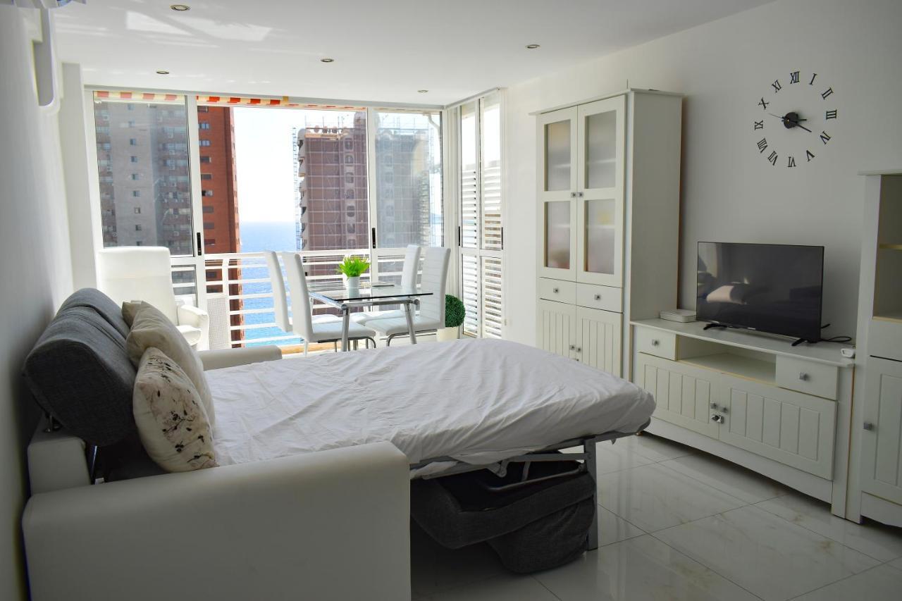 Los Caballos Vip Playa Levante Benidorm Dış mekan fotoğraf
