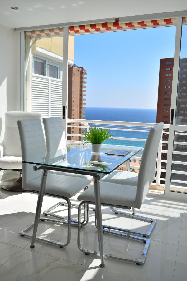 Los Caballos Vip Playa Levante Benidorm Dış mekan fotoğraf