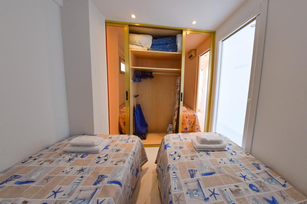 Los Caballos Vip Playa Levante Benidorm Dış mekan fotoğraf
