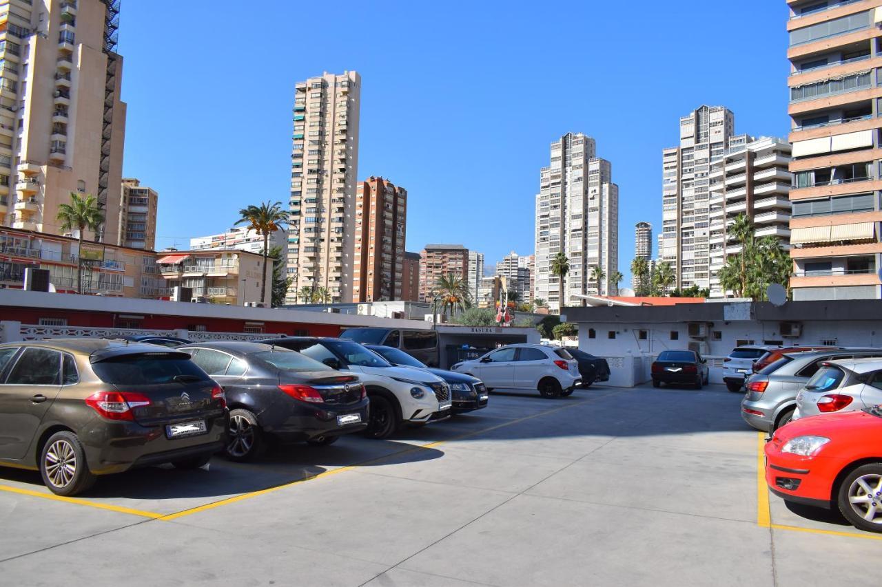 Los Caballos Vip Playa Levante Benidorm Dış mekan fotoğraf