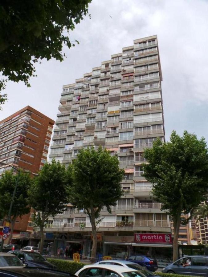Los Caballos Vip Playa Levante Benidorm Dış mekan fotoğraf